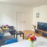 New Appartement Charmant Et Lumineux