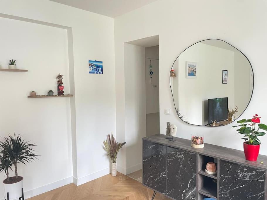 New Et Lumineux Appartement Parijs